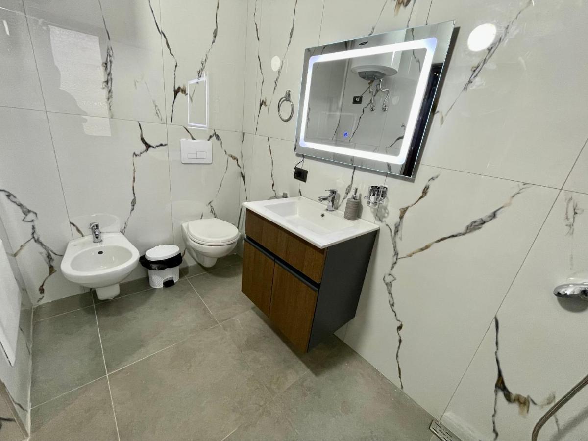Keon Superb Studio Apartament Тирана Экстерьер фото